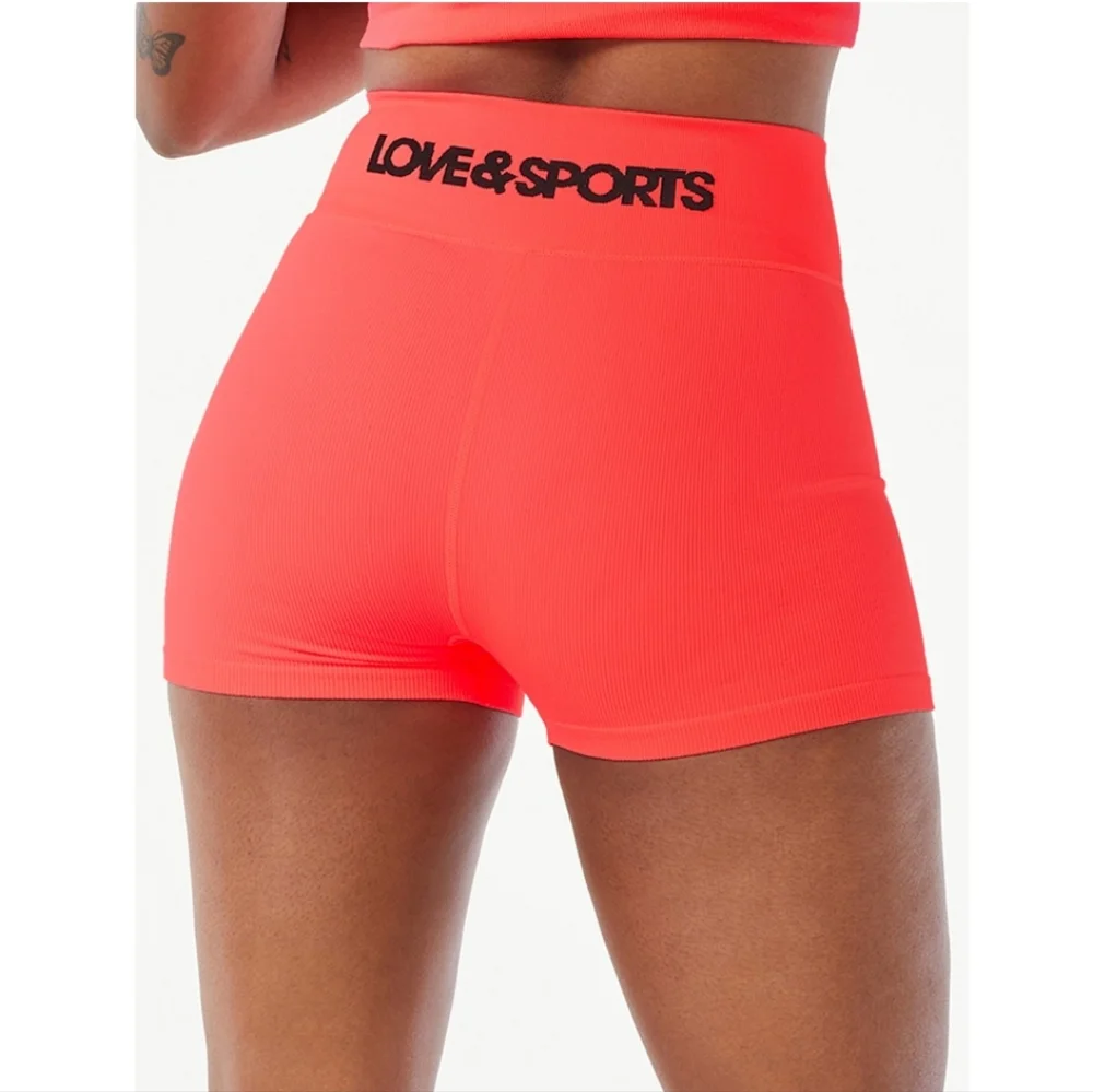 NWT WOMENS LOVE & SPORTS SEAMLESS BIKE SHORTS SIZES S & L
